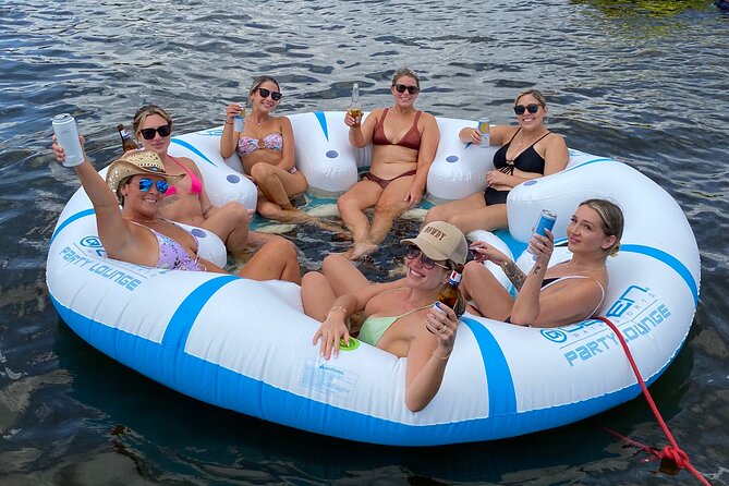 Half-Day Aqua Patio Rental in Fort Lauderdale 7 to 11 People - Meeting Points and Pickup