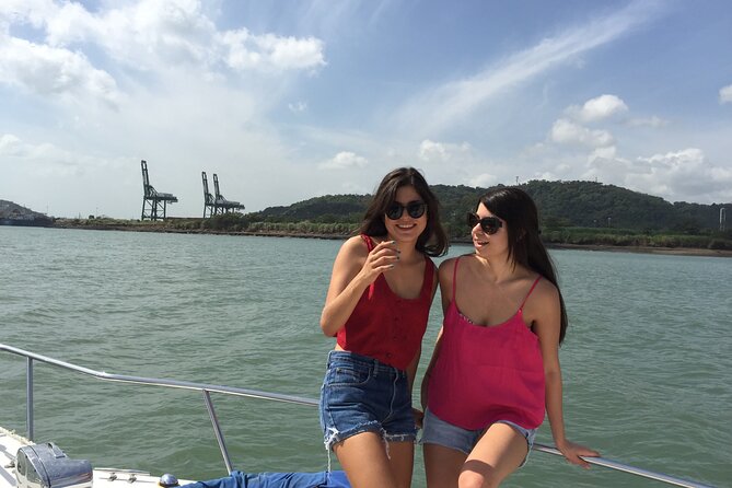 Half-Day Private Cruising and Fishing Tour at Panama Bay - Private Captain Experience