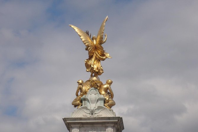 Half Day Private London Tour With Horse Guards Parade - Date and Travelers