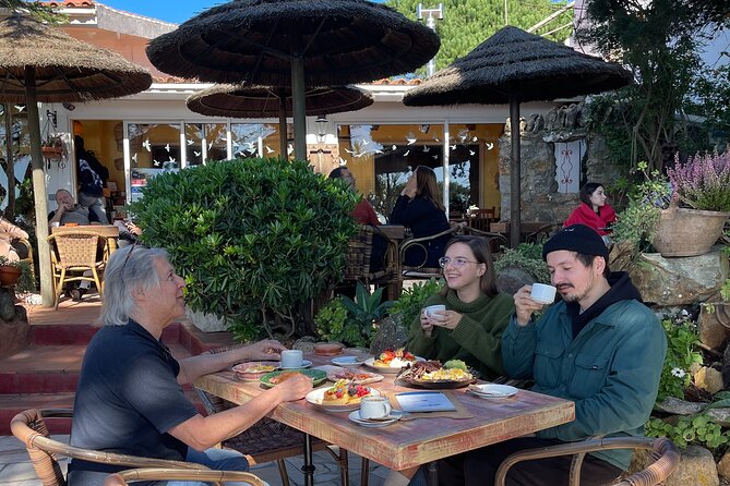 Half-Day Tour in Cascais / Sintra With Brunch and Wine Tasting - Itinerary Overview