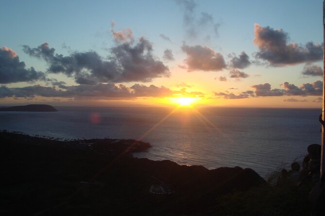 Half-day Tour in Diamond Head Sunrise and Parasail - Booking Details
