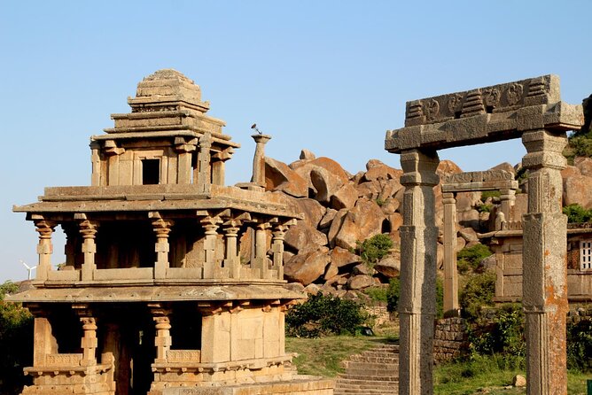 Hampi & Chitradurga in 2 Days From Bangalore Including Guide, Lunch & Hotel Stay - Day 1: Hampi Exploration