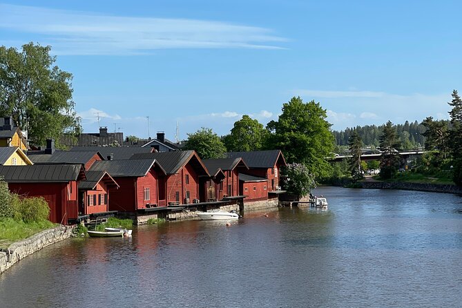 Helsinki Highlights and Porvoo Tour - Exploring Porvoos Charm