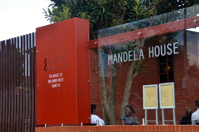 Historical Soweto & Apartheid Museum Tour - Inclusions and Highlights