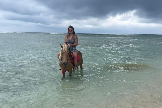 Horse Ride On The Beach Gili Islands - Date and Traveler Details