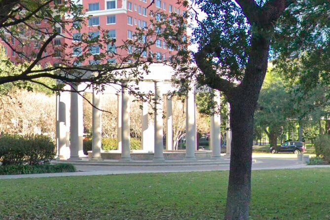 Houston Scavenger Hunt: Houstons Museum District - App-led Scavenger Hunt