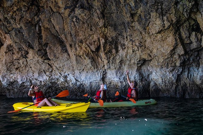 Ingrina to Barranco Grottos Kayak Tour - Tour Highlights