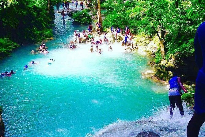 Irie Blue Hole and Horseback Riding Adventure Tour From Runaway Bay - Itinerary Details