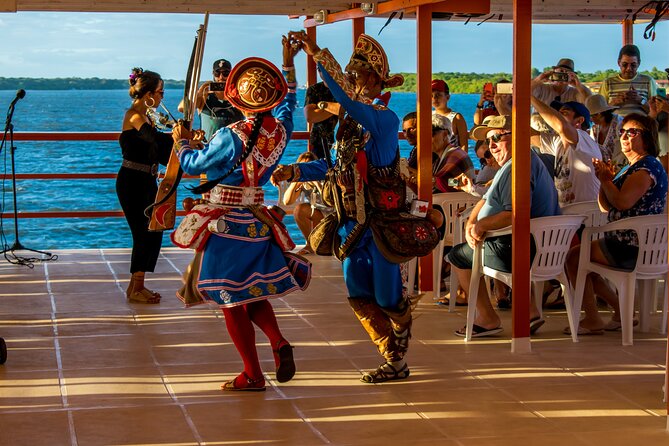 Jacare Beach Sunset Tour Including Ravel's Bolero With Guide  - João Pessoa - Witness the Natural Beauty of João Pessoa