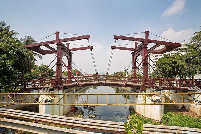 Jakarta Full-Day Highlights Tour With Transfer - Tour Itinerary