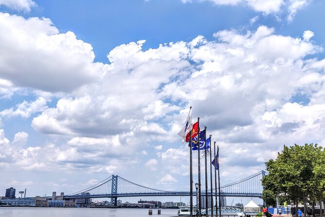 Jog the Benjamin Franklin Bridge and Enjoy Historic Sightseeing - Historical Landmarks