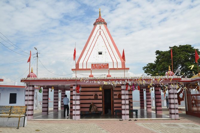 Kunjapuri Temple Sunrise Trek With Professional Guide - Attire and Preparation