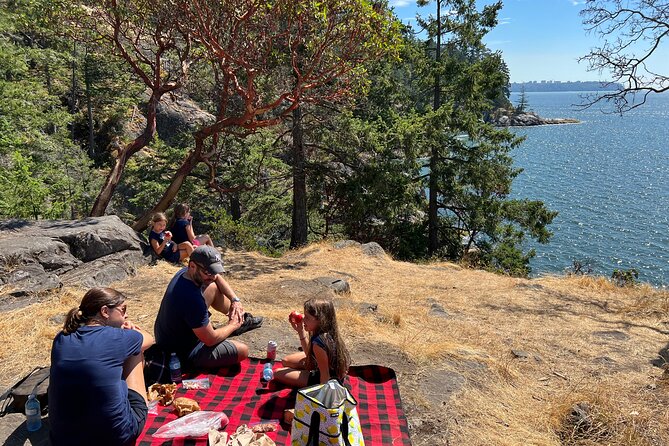 Lighthouse Park Hike - Trail Overview