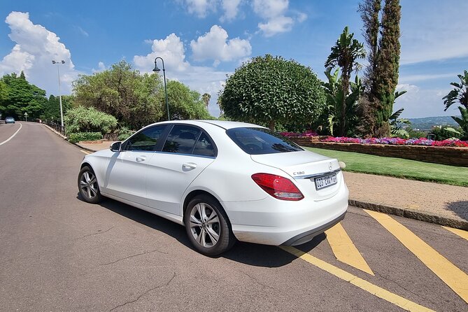Luxury Airport Transfer - OR Tambo to Sandton - Convenient Meet and Greet