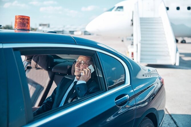 Luxury Arrival/Departure DCA Airport Transfer From Washington D.C - Date and Travelers