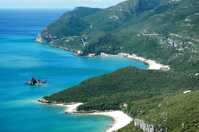 Luxury Private Arrábida Tour and Bacalhoa Palace With Exclusive Wine Taste - Tour Highlights