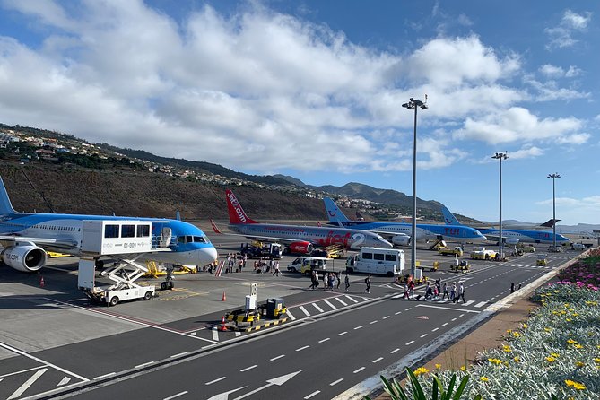Madeira Airport Round Trip Shuttle Transfers Service - Service Details