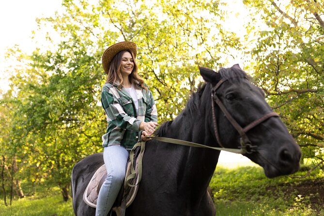 Medellin: Horseback Riding Adventure In Nature (Dont Overpay) - Whats Included
