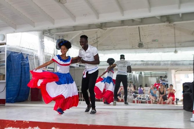 Merengue Dance Lessons in Las Terrenas With Noeli Rubio - Inclusions