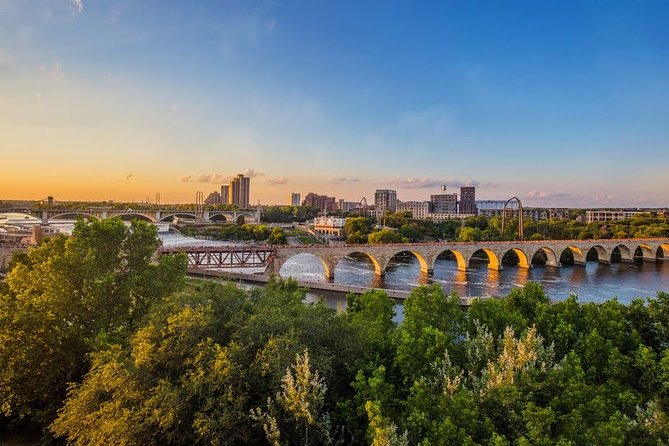 Minneapolis Downtown Walking Tour With Local Guide  - Minneapolis-Saint Paul - Mississippi River and Its Significance