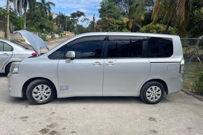 Montego Bay Private Airport Transfers - Round Trip - Date and Travelers