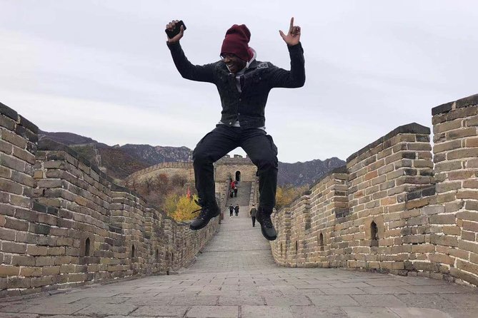 Mutianyu Great Wall & Summer Palace Private Layover Guided Tour - Pickup and Meeting