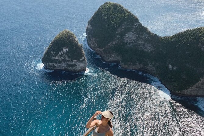 One Day Snorkeling Trip & West Tour Nusa Penida - Tour Overview