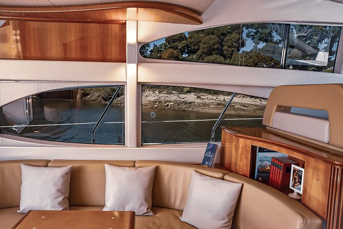 PARTY EXPERIENCE 4h - Private Yacht Tour in the City of Porto - Cancellation Policy