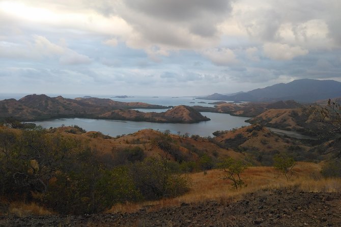 Pauls Flores Tour Labuan Bajo to Ende Flores Land Tour Inland by Car 6 Days - Tour Itinerary Overview