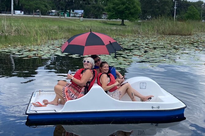 Pedalboat Rental at the Lake Stella in Crescent City - Inclusions