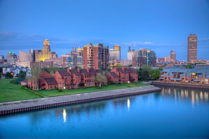 Private 2-Hour Walking Tour for Couples in Buffalo - Inclusions