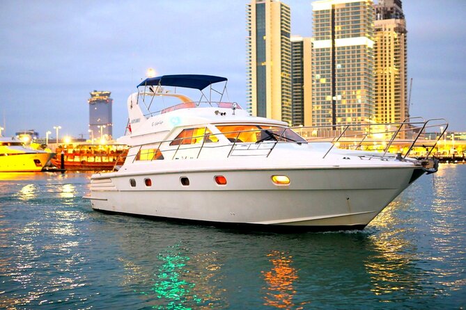 Private 42 FT Luxury Yacht for All Occasions - 04 Hours - Features and Amenities