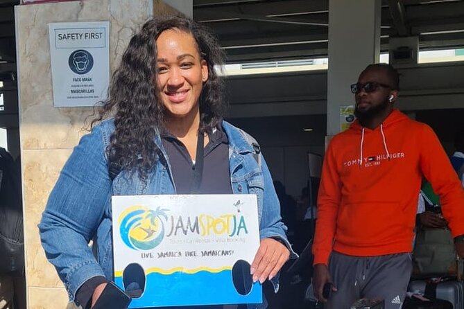 Private Airport Transfer Fr Montego Bay to Grand & Luxury Bahia - Booking Process Overview