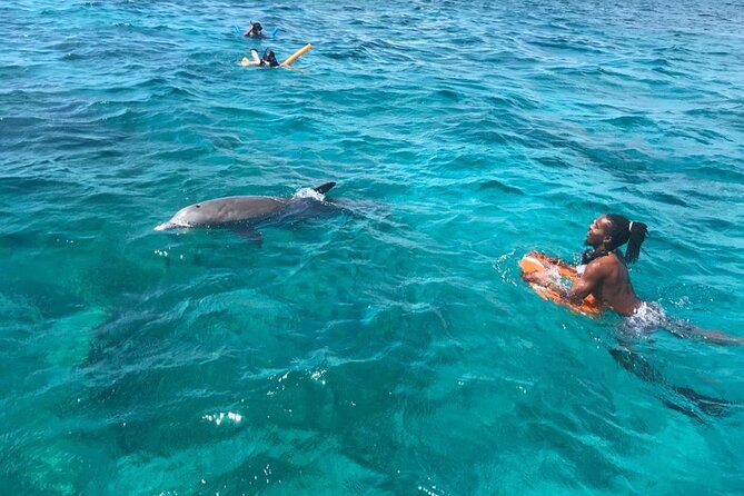 Private Catamaran Tour With Snorkel in Providenciales - Duration and Schedule