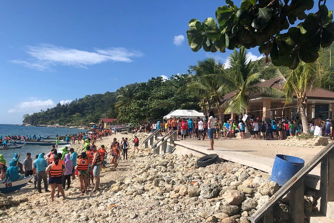 Private Day Tour: Oslob WhalesharkTumalog Falls(Sumilon Island) - Itinerary Overview