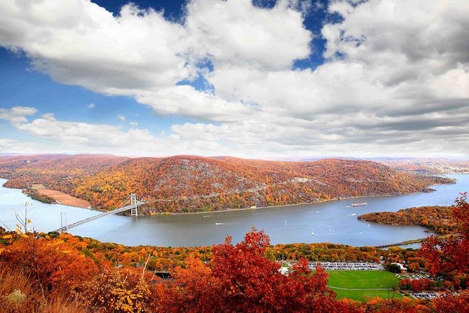Private Fall Foliage Helicopter Tour From Westchester for 2-6 - Tour Overview and Options