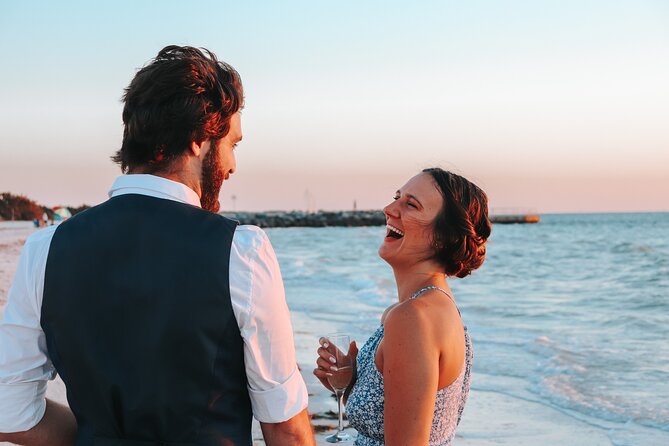 Private Family, Couple or Single Photo Session in St Pete - Meeting Point and Start Time