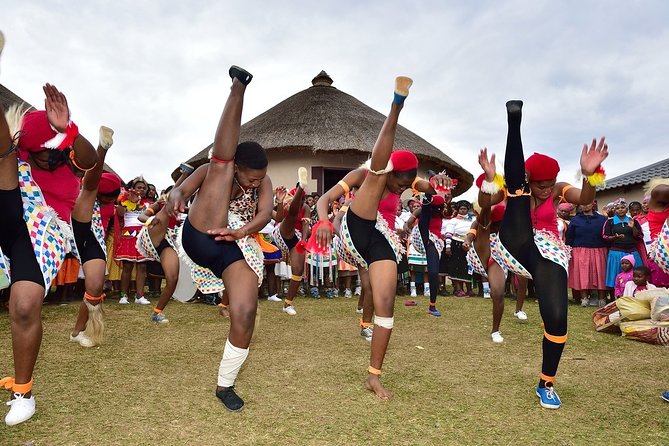 Private Guided Cultural Day Tour of Zulu Village & PheZulu Safari Park - Zulu Village Visit