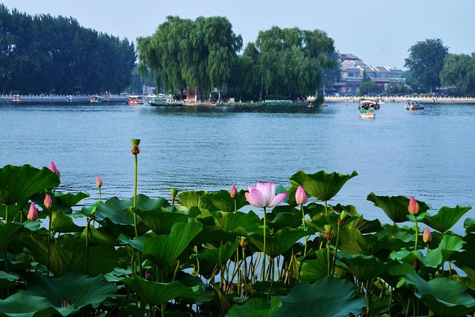 Private Half-Day Beijing Tour: Forbidden City and Houhai Lake Bike Tour - Itinerary Overview