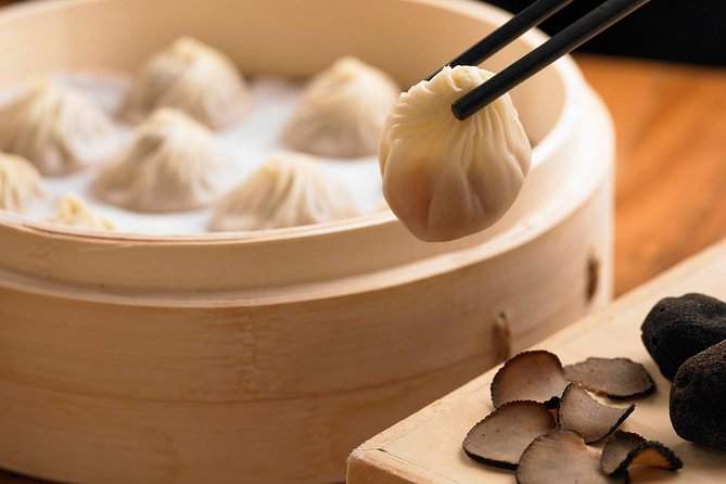 Private Half-Day Shanghai Tour With Din Tai Fung Dining - Tour Highlights and Inclusions