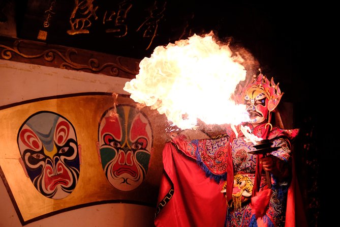 Private Hotpot Dinner Experiences With Face Changing Show in the Theatre - Ultimate Foodie Experience in Chengdu