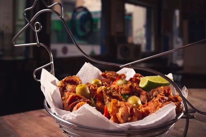 Private Lapa Tour: Samba Circle & Botequim Food - Private Group Experience