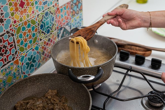 Private Pasta & Tiramisu Class at a Cesarinas Home With Tasting in Arezzo - Experience and Service Information