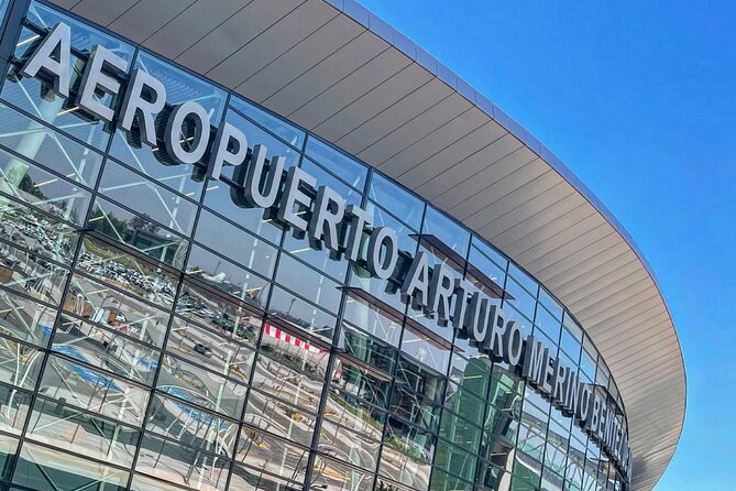 Private Transfer From Santiago Airport to Santiago Hotels - Inclusions and Meeting Details