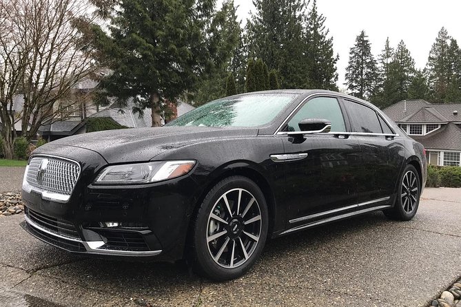 Private Transfer From Vancouver Airport to Downtown Vancouver - Date and Travelers