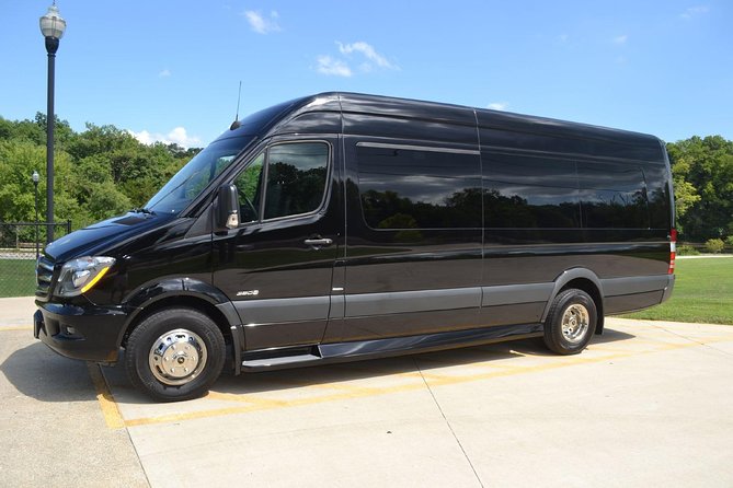 Private Transfer From Vancouver International Airport to Ferry Terminal - Reservation Details