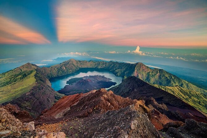 Rinjani Trekking 3D2N Summit - To The Spectacular Views - Itinerary Overview