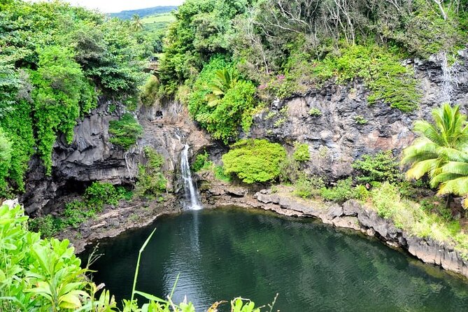 Road to Hana Private Tour With Local Guide - Booking and Logistics