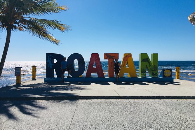 Roatan Flavors and Wildlife Experience - Chocolate Factory and Rum Tasting
