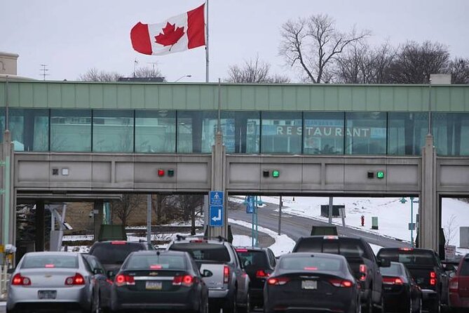 Round Trip: Private Transfer Between Buffalo Airport and Niagara Falls Canada - Meeting and Pickup
